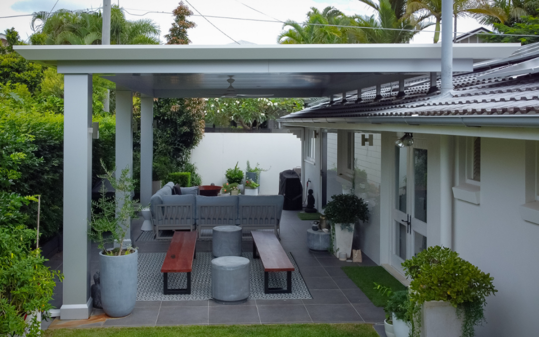 Why You Should Hire a Professional Builder to Build Your Patio or Carport
