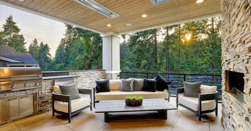 Modern patio with black and white furniture and adequate guard rails
